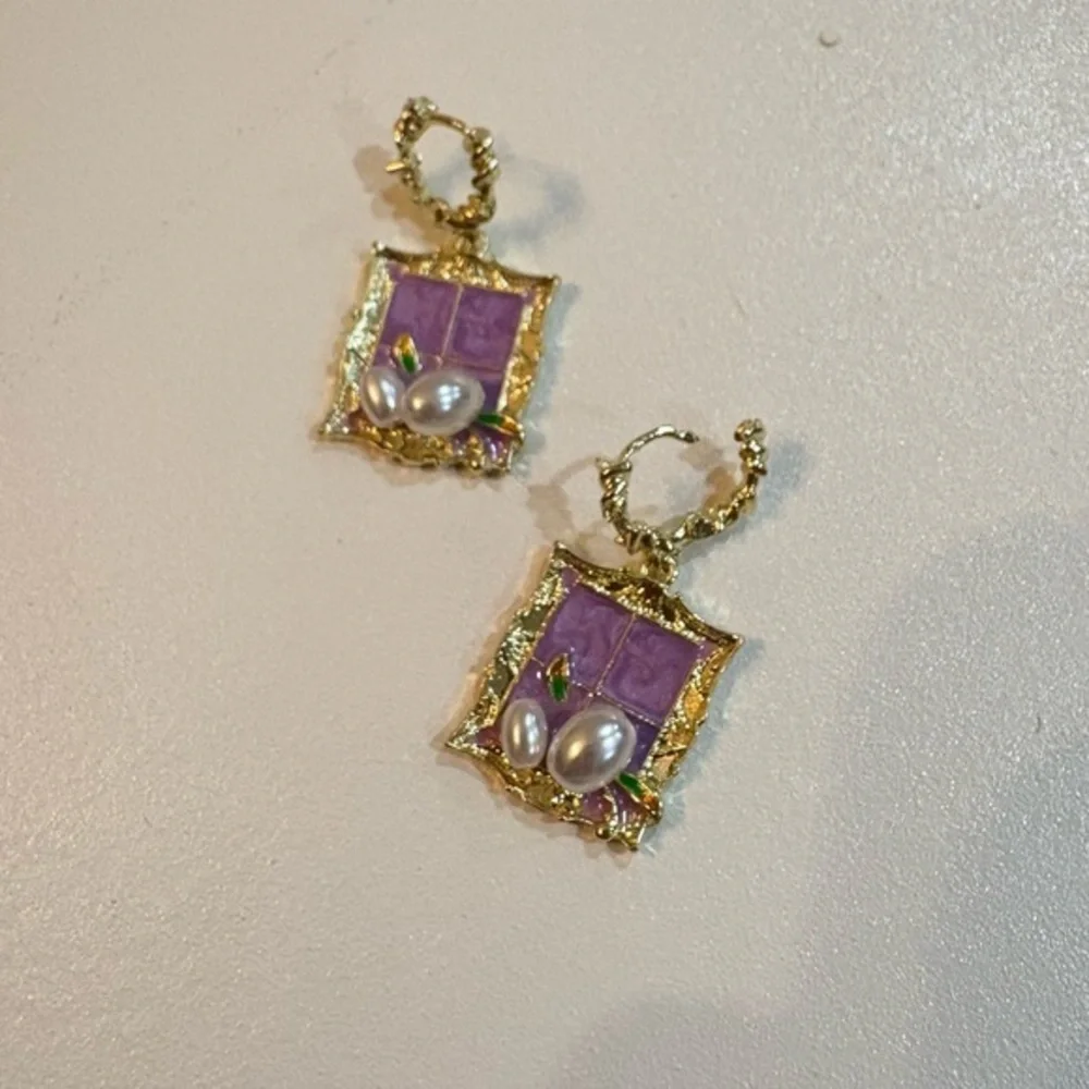 Baroque Pearl Earrings – Monet-Style Purple Window Frame, Vintage style Gold new